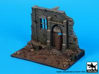 Street with house ruin N3 base (150x90 mm) - Image 1